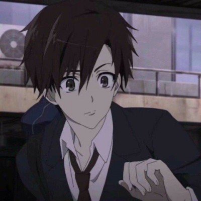 伊朗士兵抗机枪追打美军搜救直升机